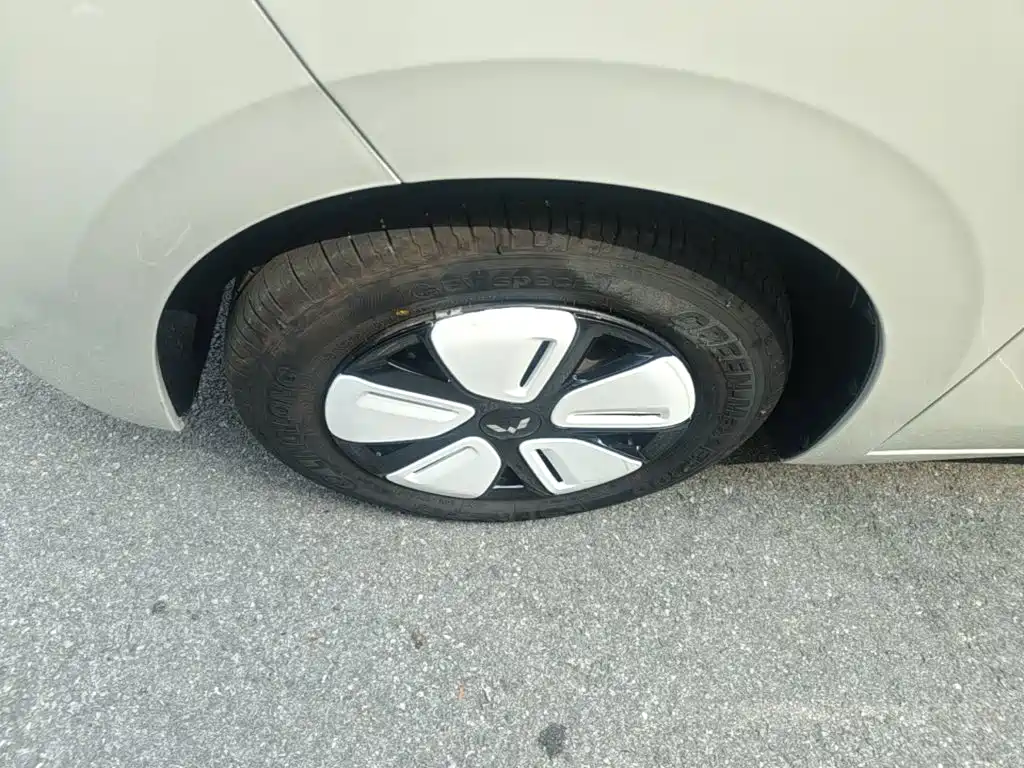 Wuling MINIEV — миниатюра 23
