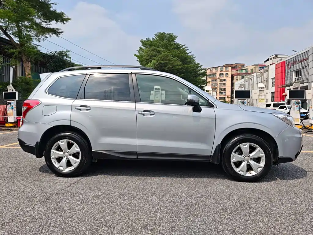 Subaru Forester — миниатюра 4