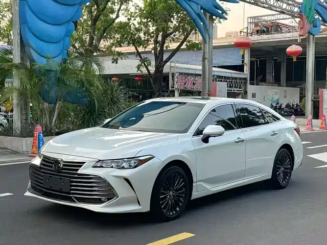 TOYOTA ASIAN DRAGON