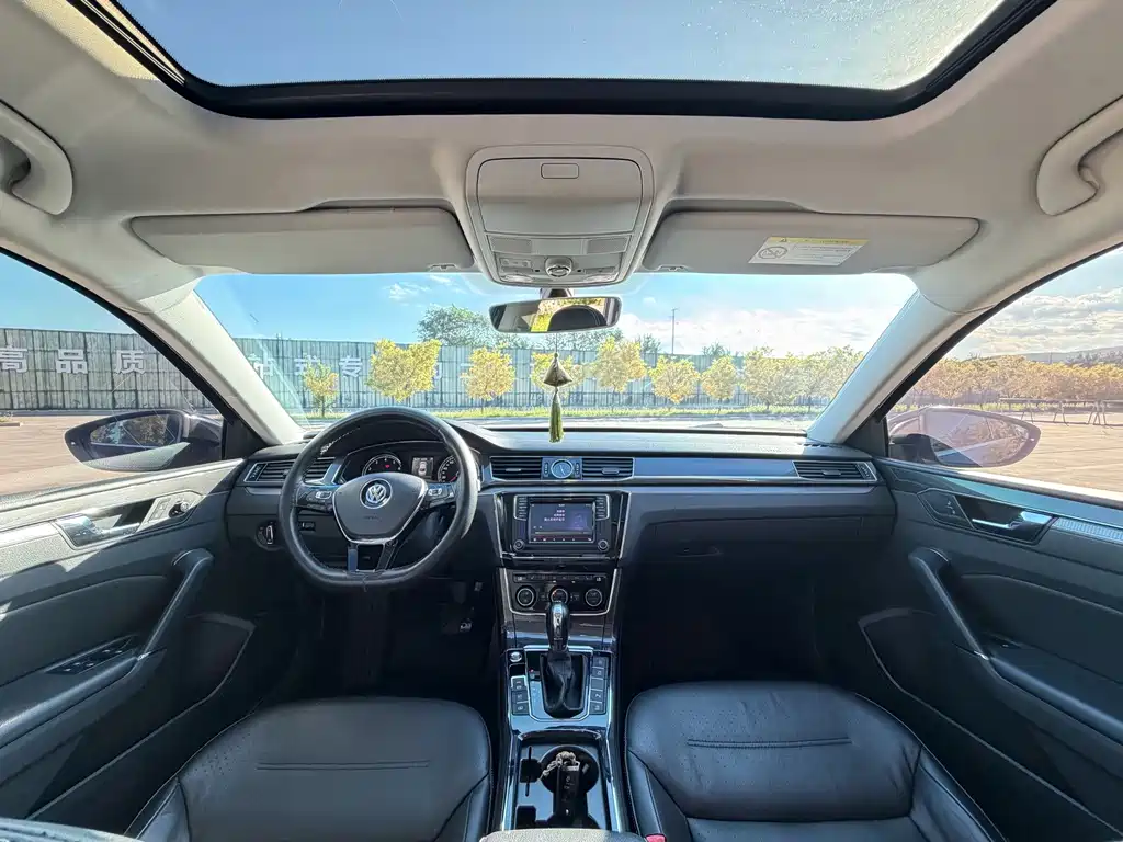 Volkswagen Passat — миниатюра 13