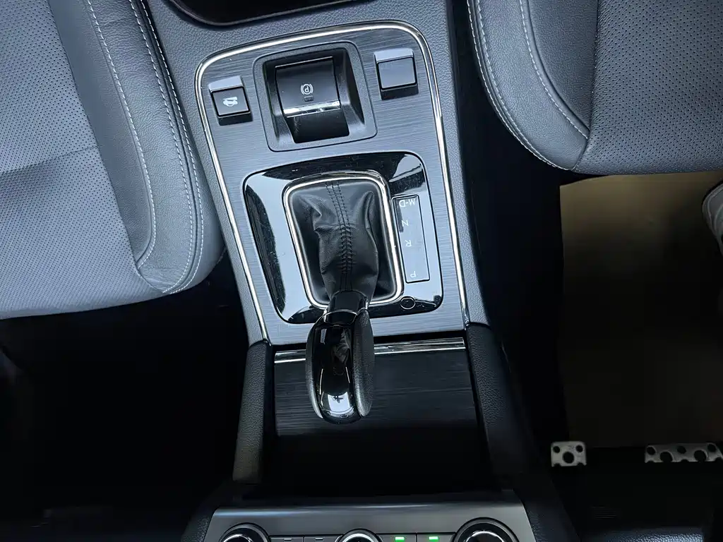 Subaru Legacy — миниатюра 7