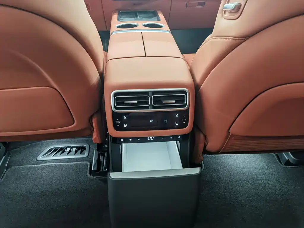 Li Auto L7 2025 Ultra