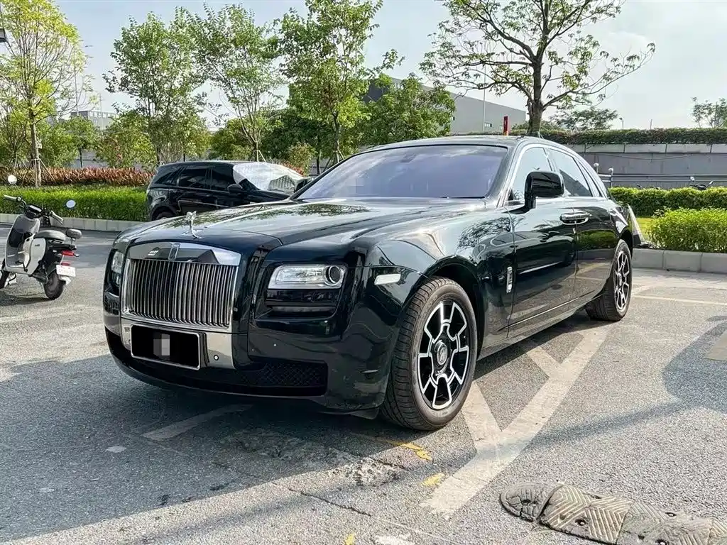 Купить Rolls-Royce Ghost