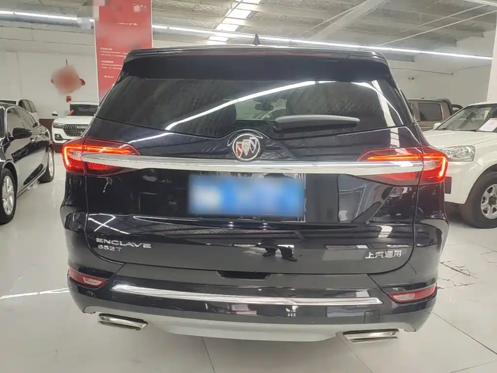 Buick Enclave — миниатюра 6