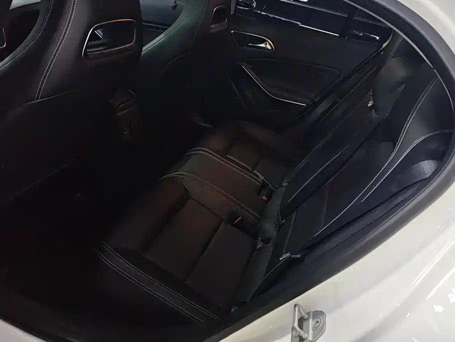 Mercedes-Benz GLA 2016 GLA 200