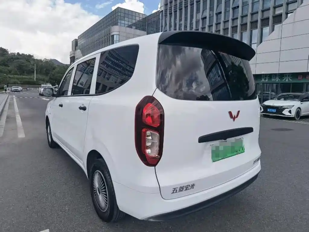 Wuling Hongguang EV — миниатюра 6