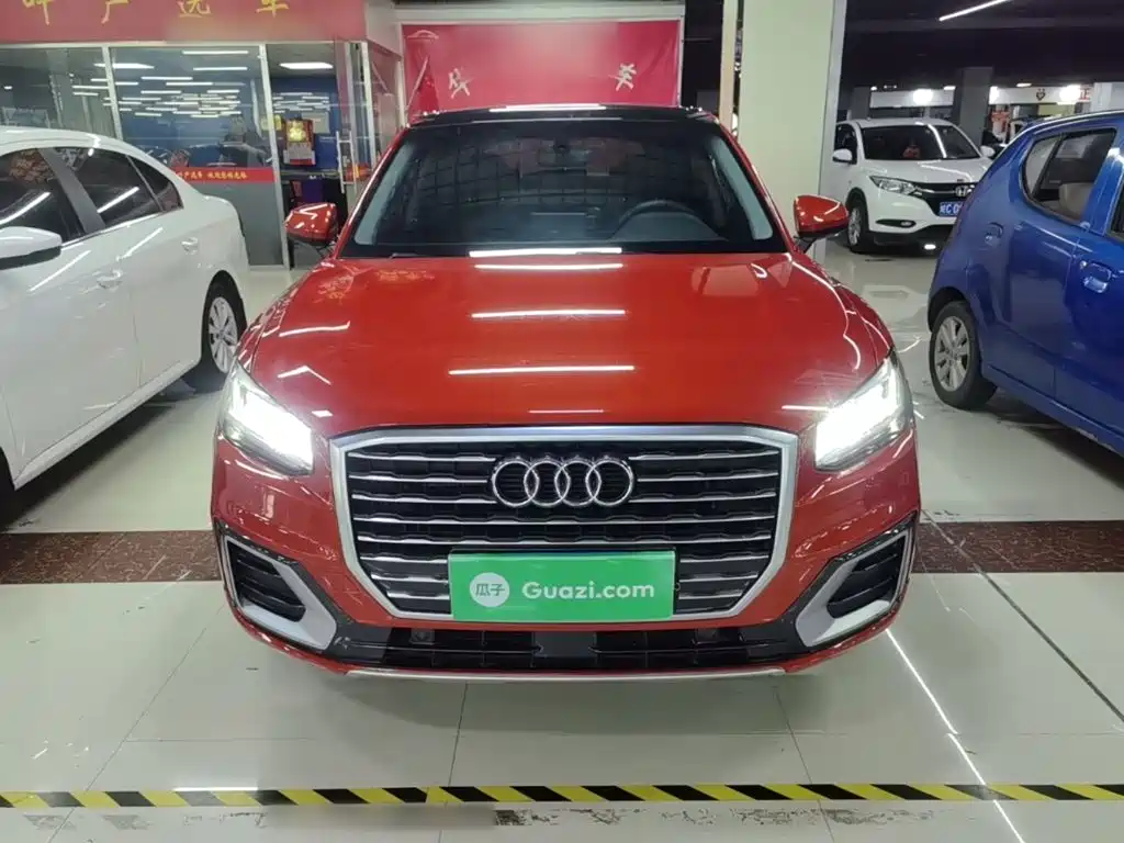 Audi Q2L 2018 35 TFSI Fashion V