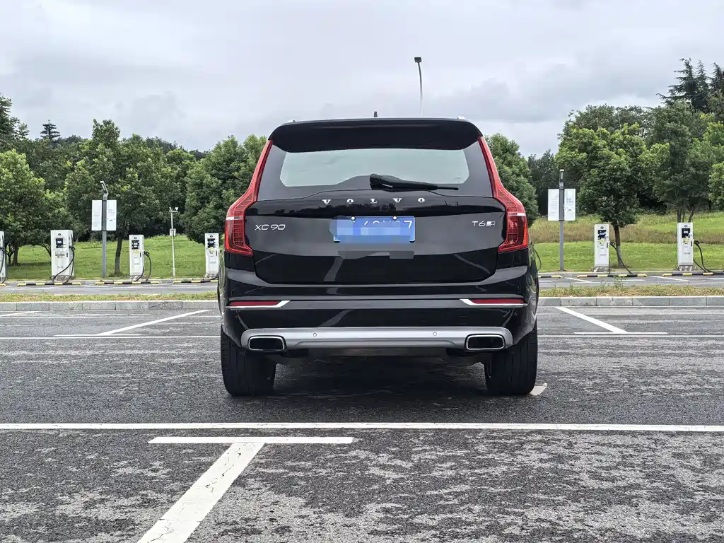 Volvo XC90 — миниатюра 23
