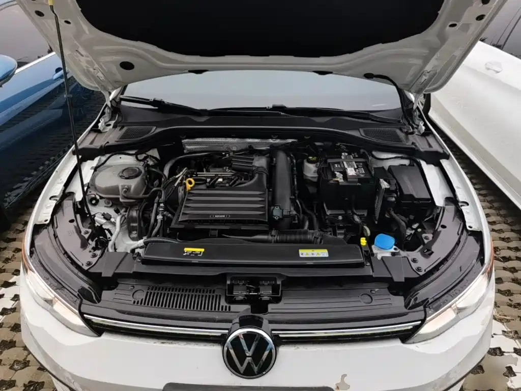 Volkswagen Golf — миниатюра 20