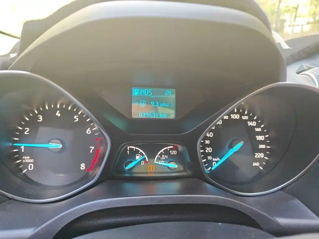 Ford Kuga — миниатюра 5