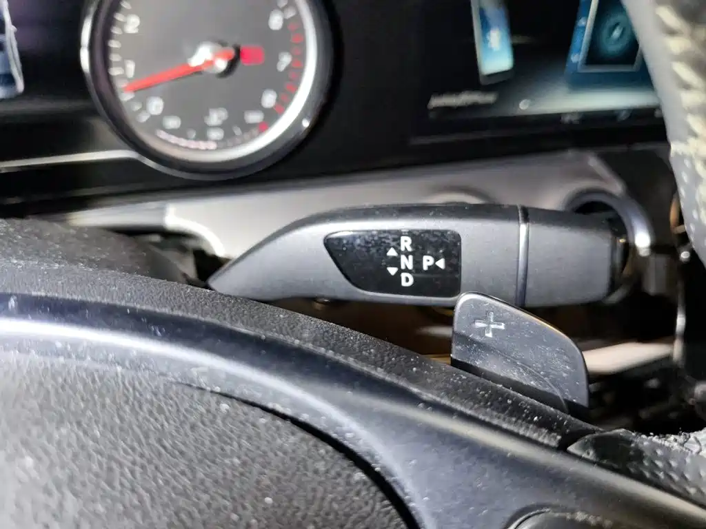 Mercedes-Benz E-Class — миниатюра 7