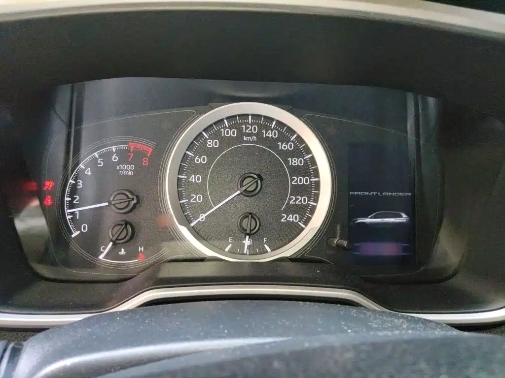 Toyota Frontlander — миниатюра 4