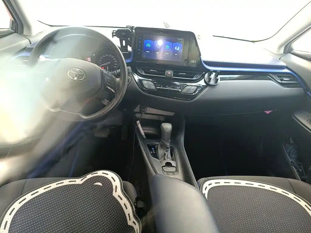 Toyota C-HR — миниатюра 5
