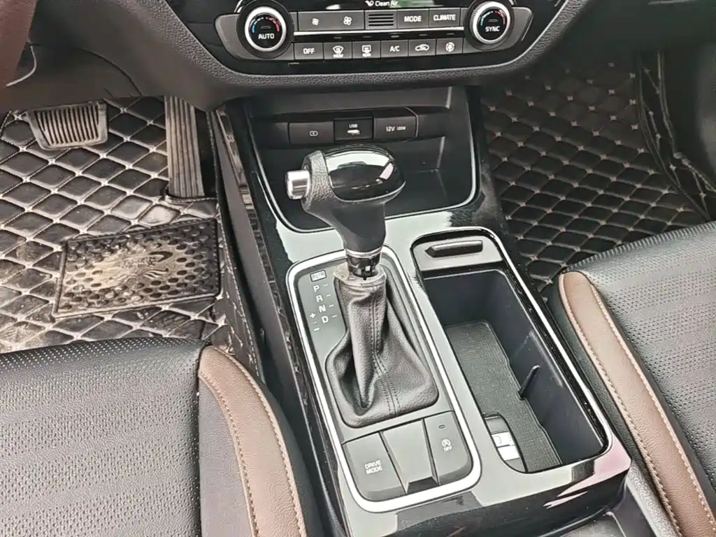 Kia K4 — миниатюра 14