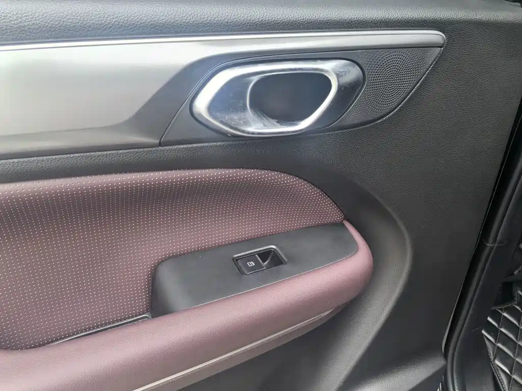 GAC Motor Trumpchi M6 — миниатюра 34