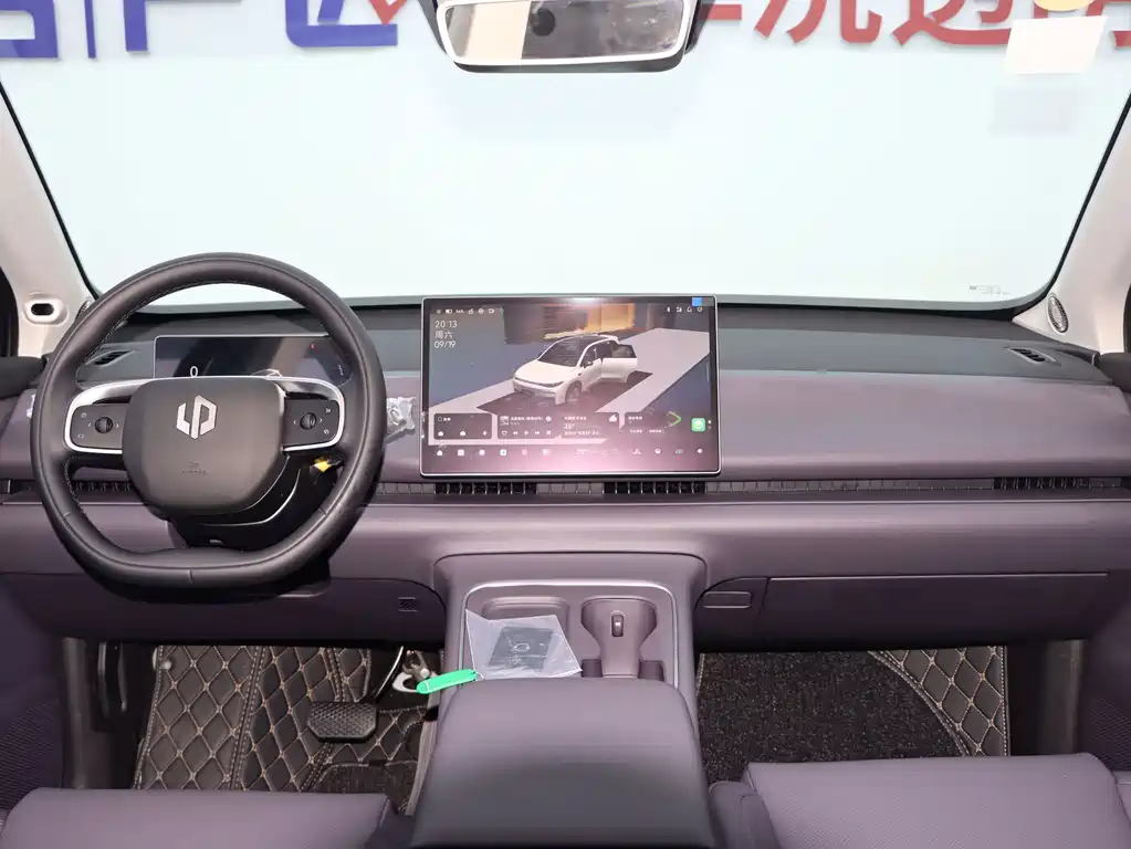 Leapmotor Leapmotor C10 — миниатюра 7