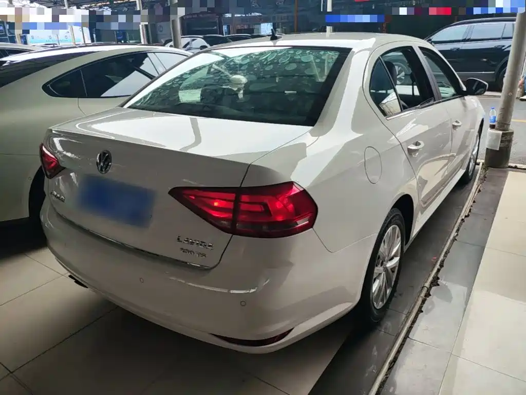 Volkswagen Lavida — миниатюра 7