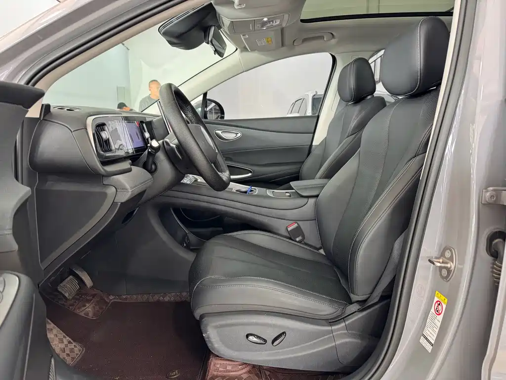 BYD Sealion 05 EV — миниатюра 6