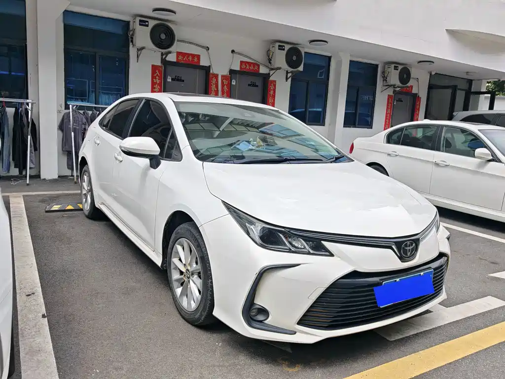 Toyota Corolla — миниатюра 2