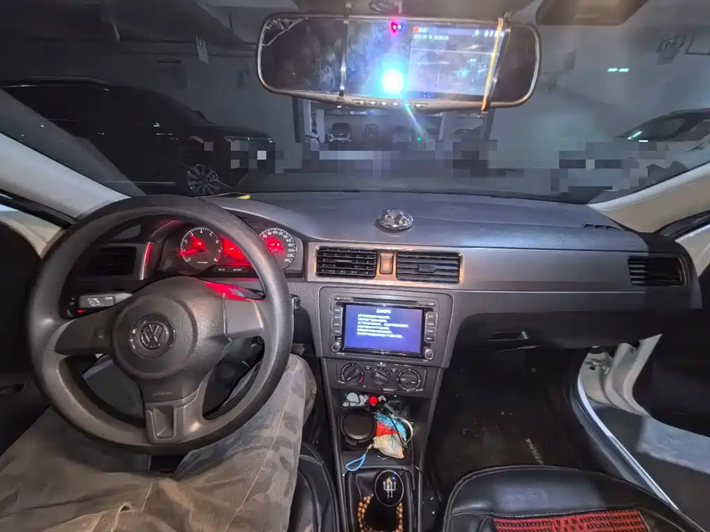 Volkswagen Santana — миниатюра 19