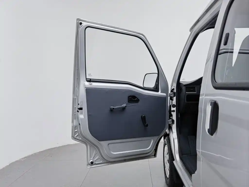 Wuling Zhiguang — миниатюра 8