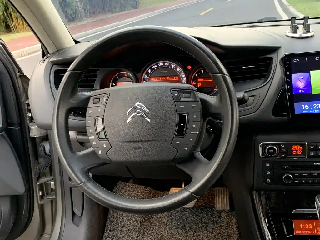 Citroen C5 — миниатюра 13
