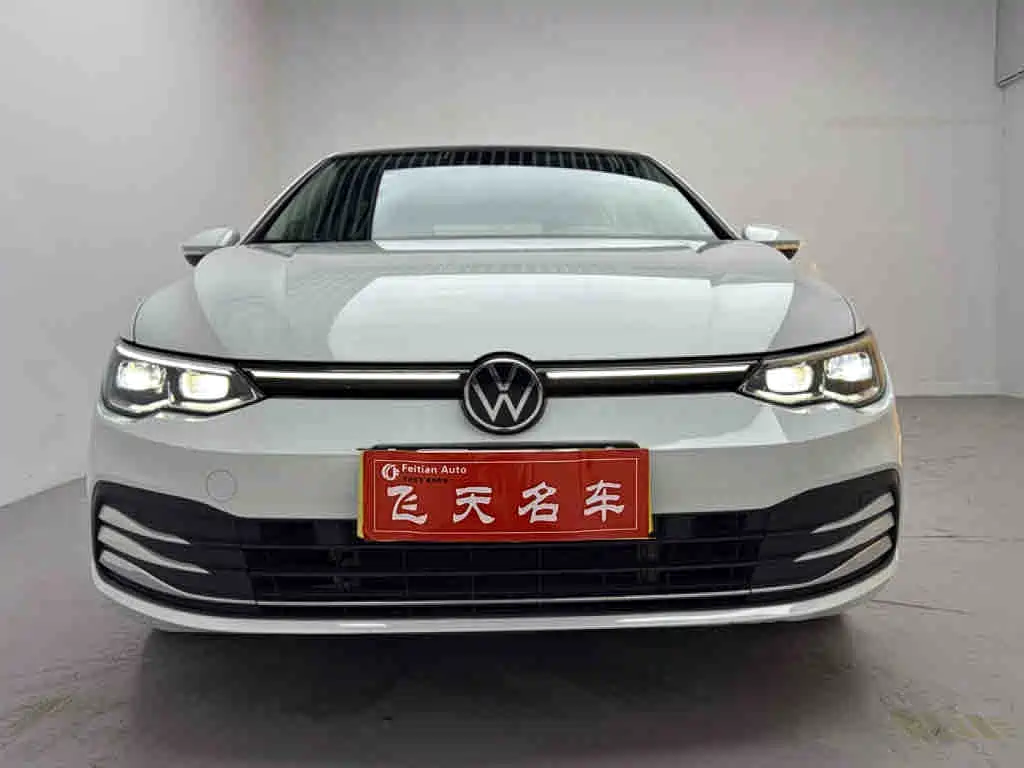 Volkswagen Golf 2021