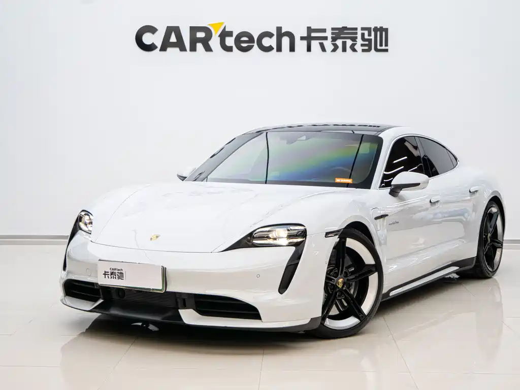 Porsche Taycan 2020