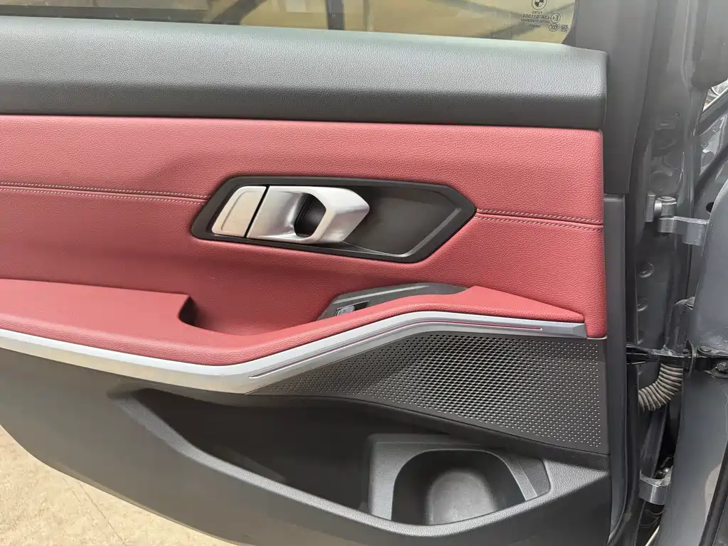 BMW i3 — миниатюра 12