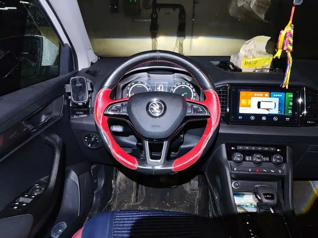 Skoda Karoq — миниатюра 6