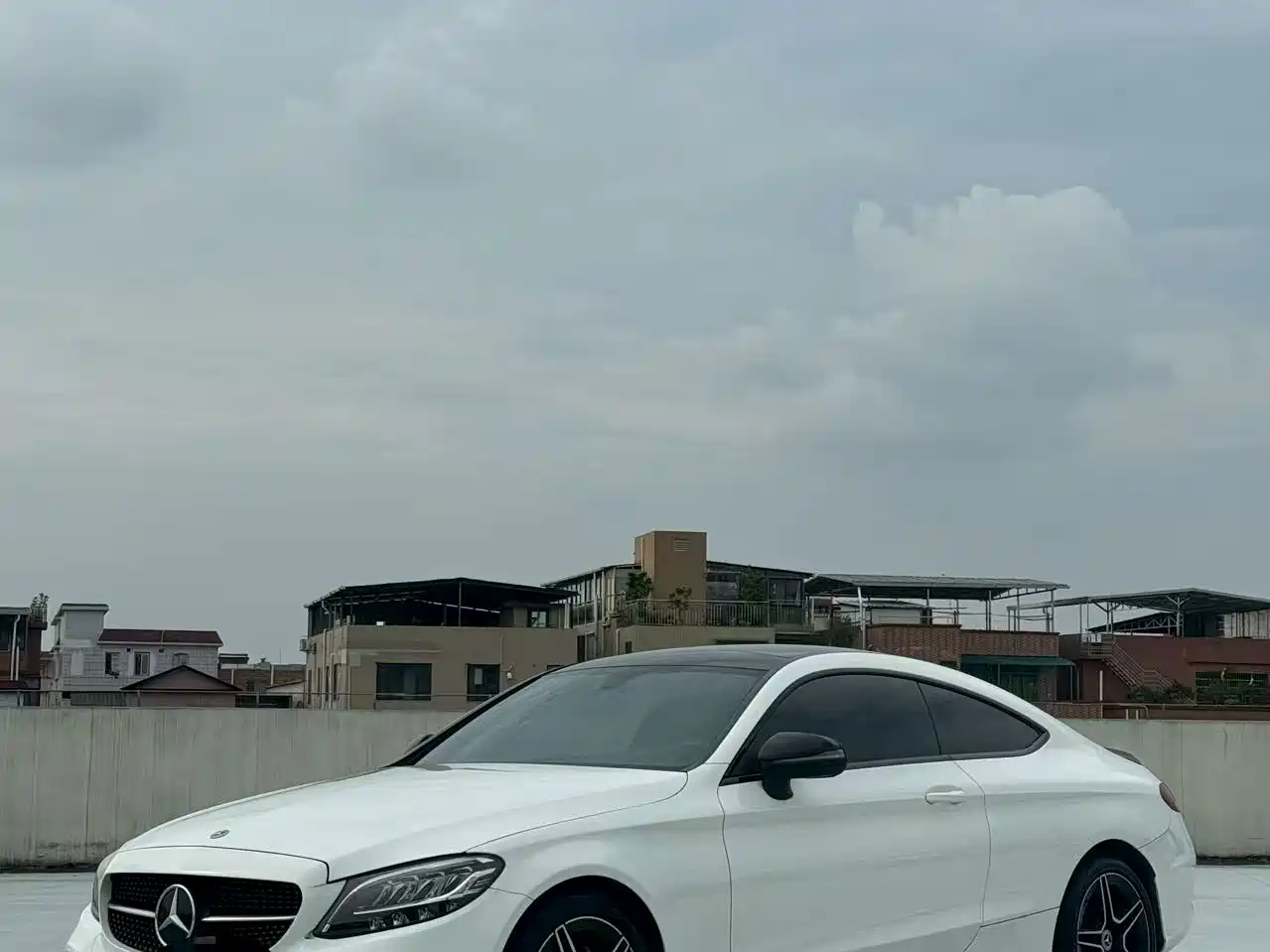 奔驰C级进口 2022款 改款 C 260 轿跑车 2022