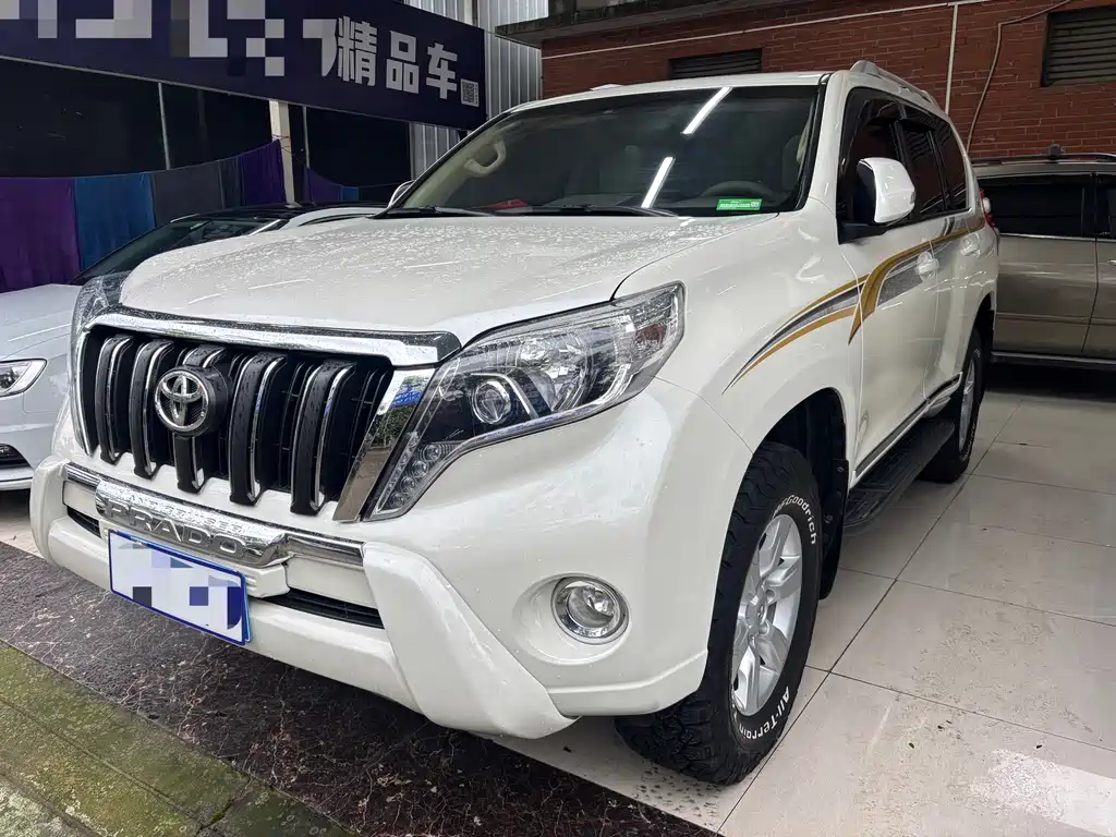 Toyota Prado (Import) 2014