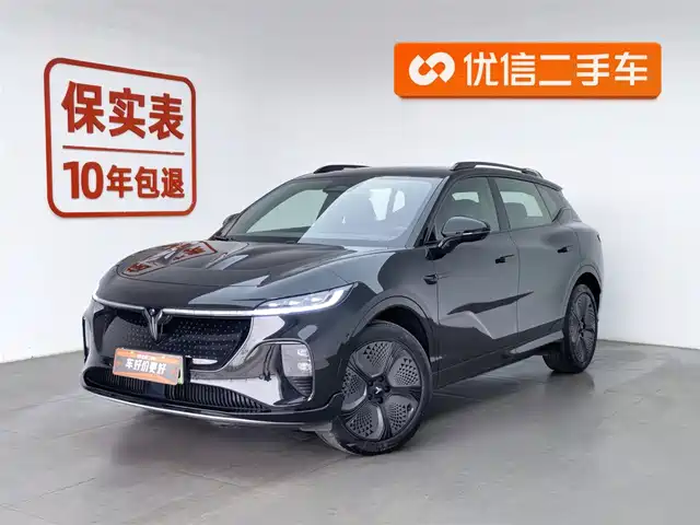 VOYAH LAN TU ZHIYIN 2025