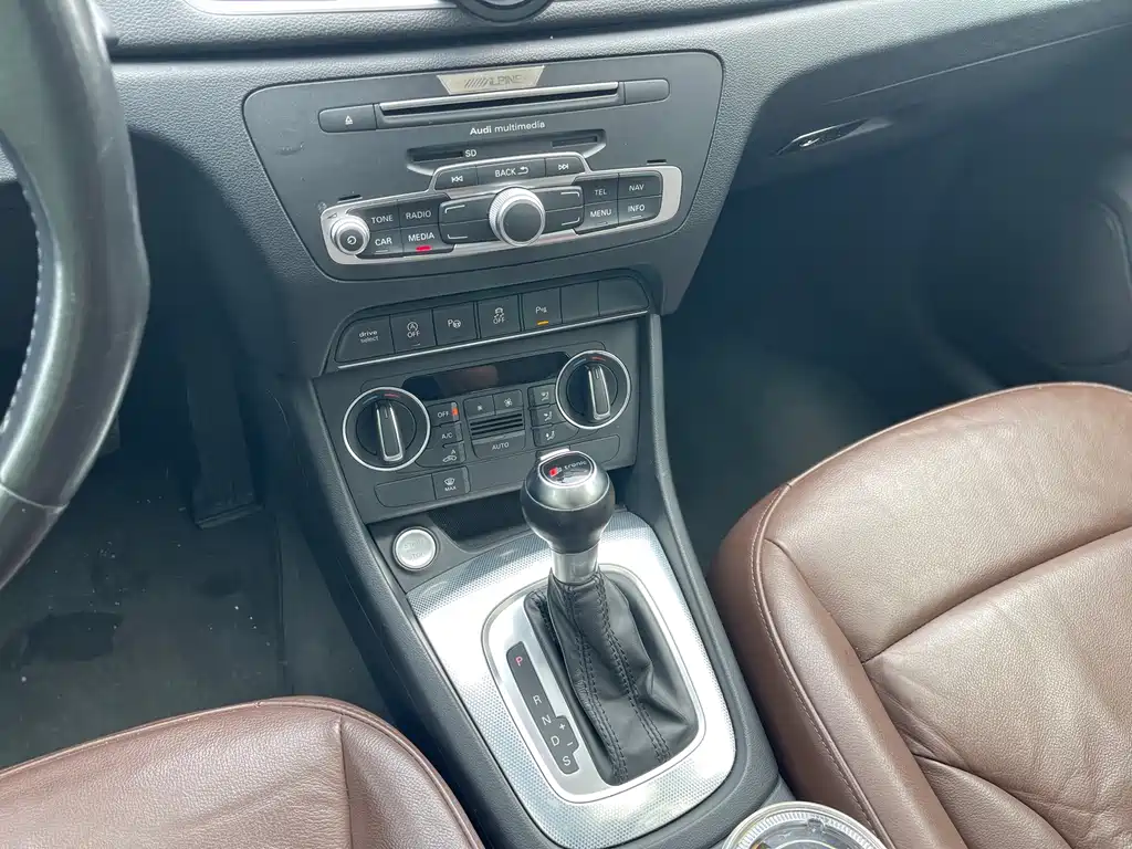 Audi Q3 — миниатюра 12