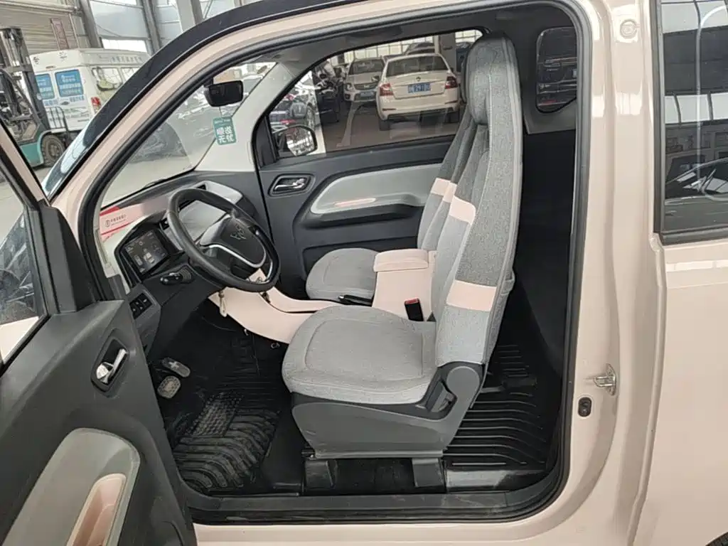 Wuling MINIEV — миниатюра 15