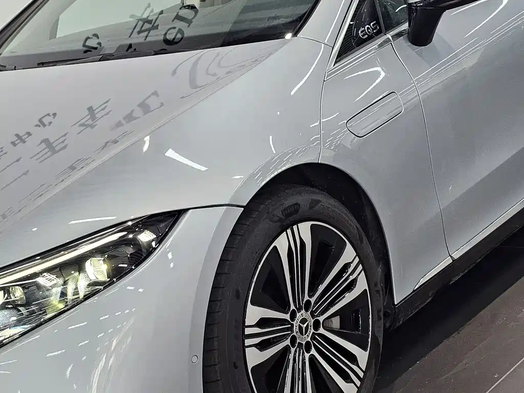 Mercedes-Benz EQS 2022 450+