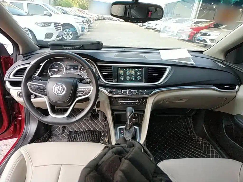 Buick Excelle — миниатюра 10
