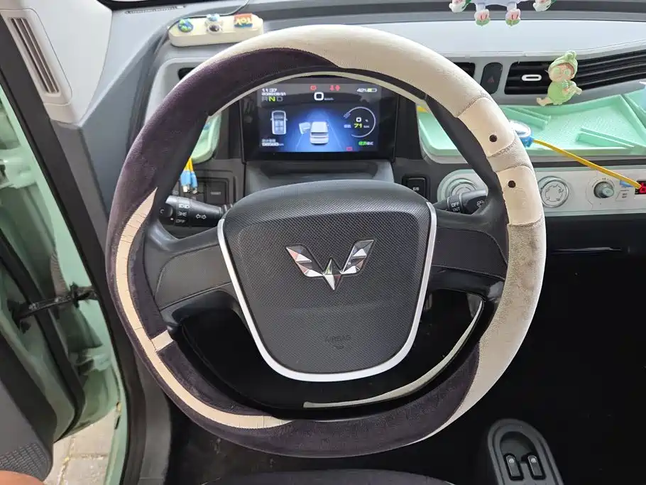 Wuling MINIEV — миниатюра 15