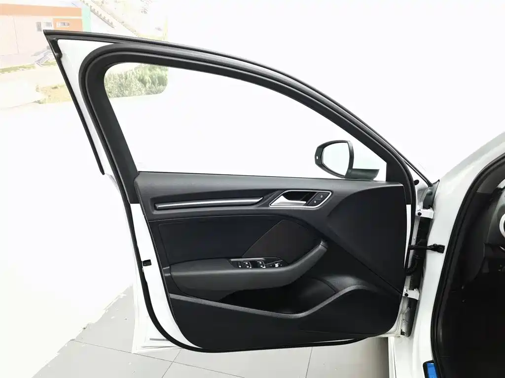 Audi A3 2020 Limousine 35 TFSI Fashion VI