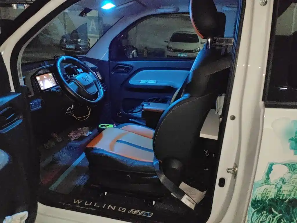 Wuling MINIEV — миниатюра 18
