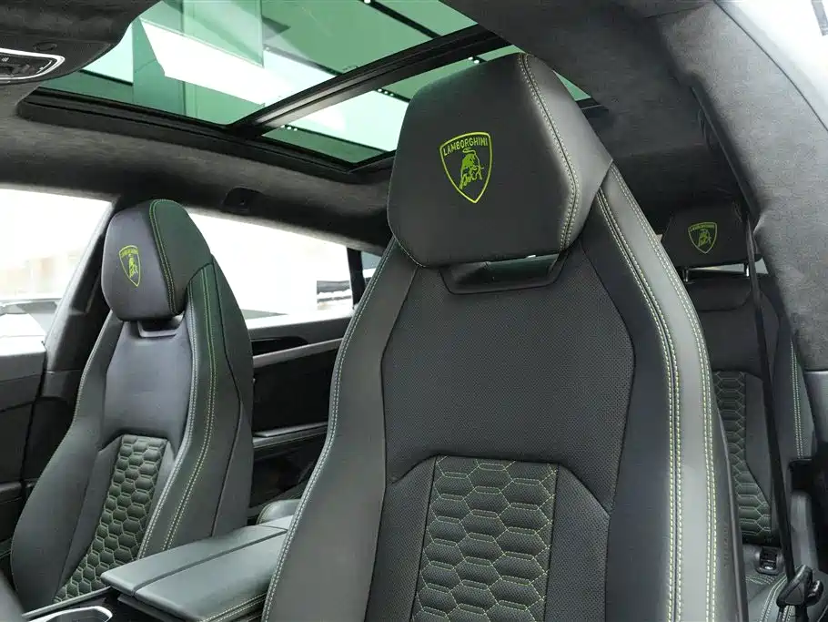 Lamborghini Urus 2023 4.0T V8 S