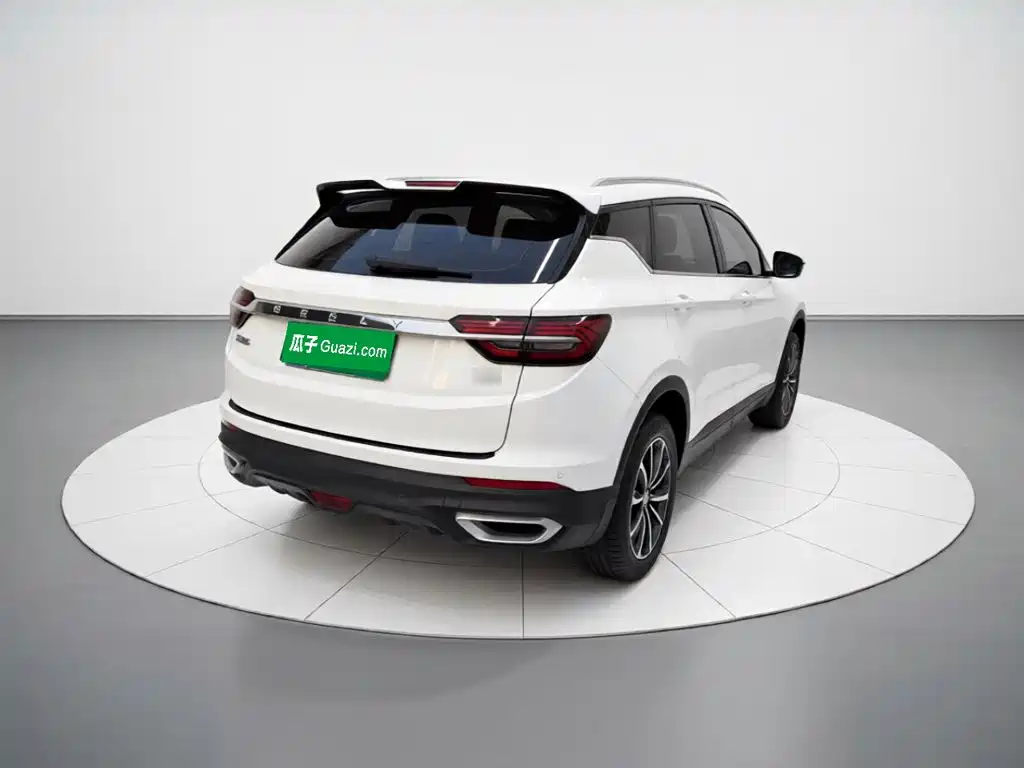 Geely Binyue — миниатюра 6