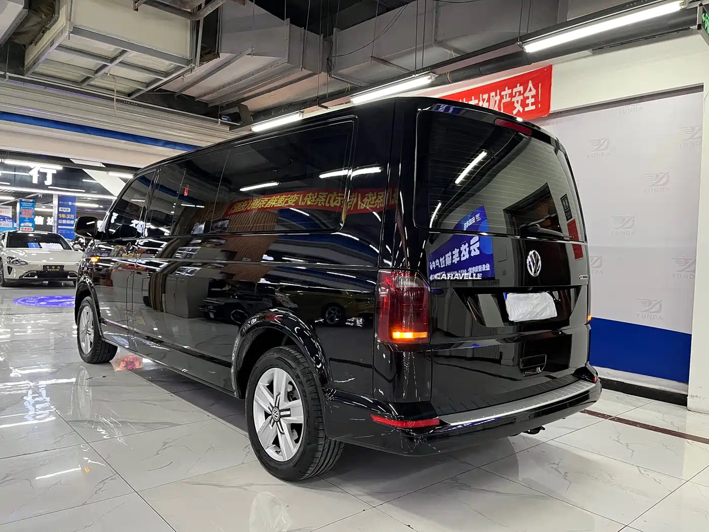 Volkswagen Caravelle