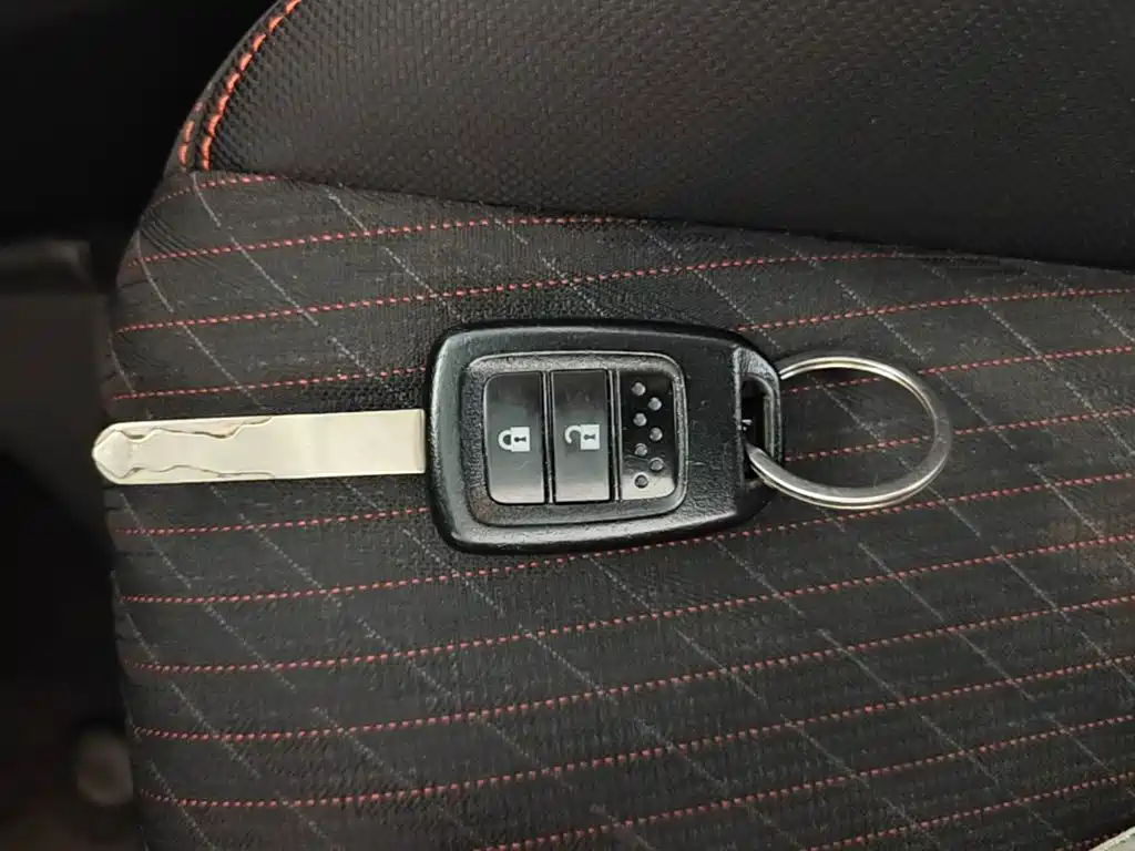 Honda Fit — миниатюра 9