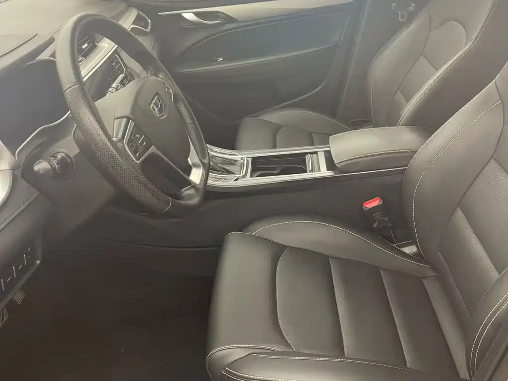Geely Emgrand — миниатюра 4