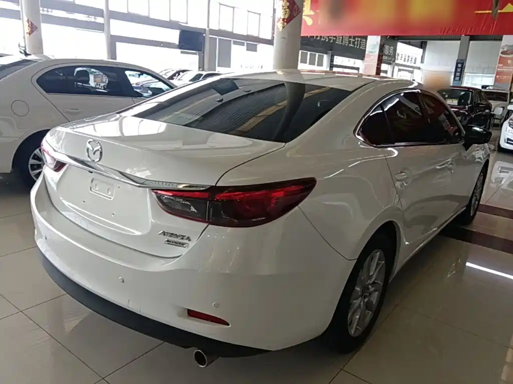 Mazda Atenza — миниатюра 7