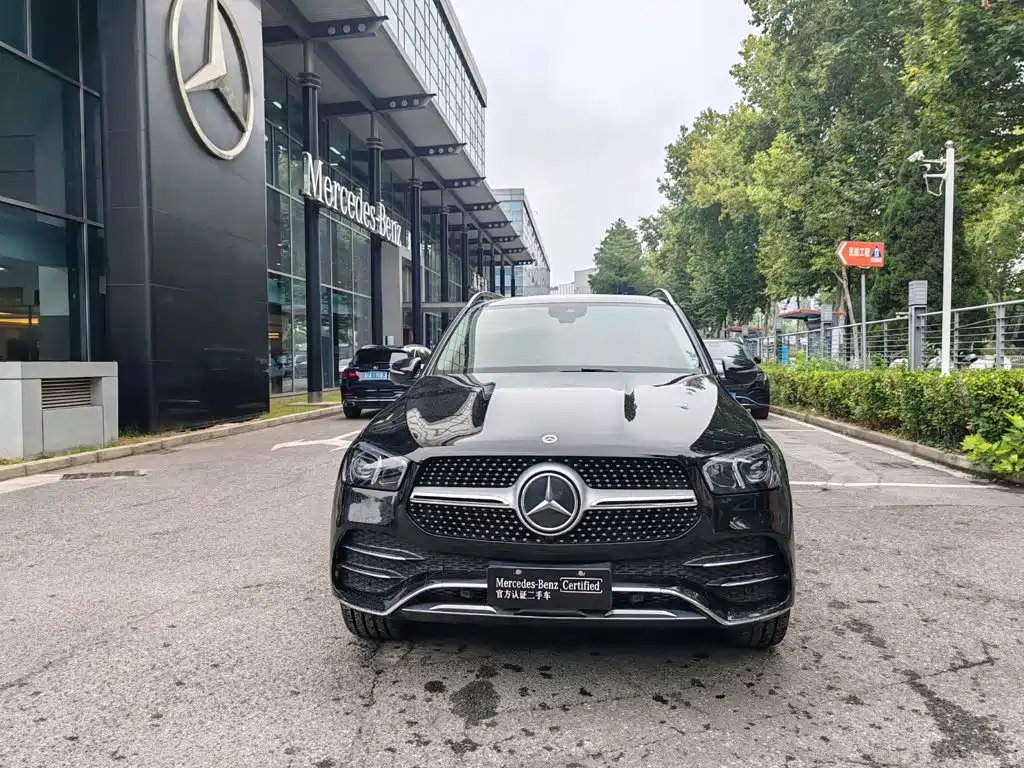 Mercedes-Benz GLE (Import) — миниатюра 5