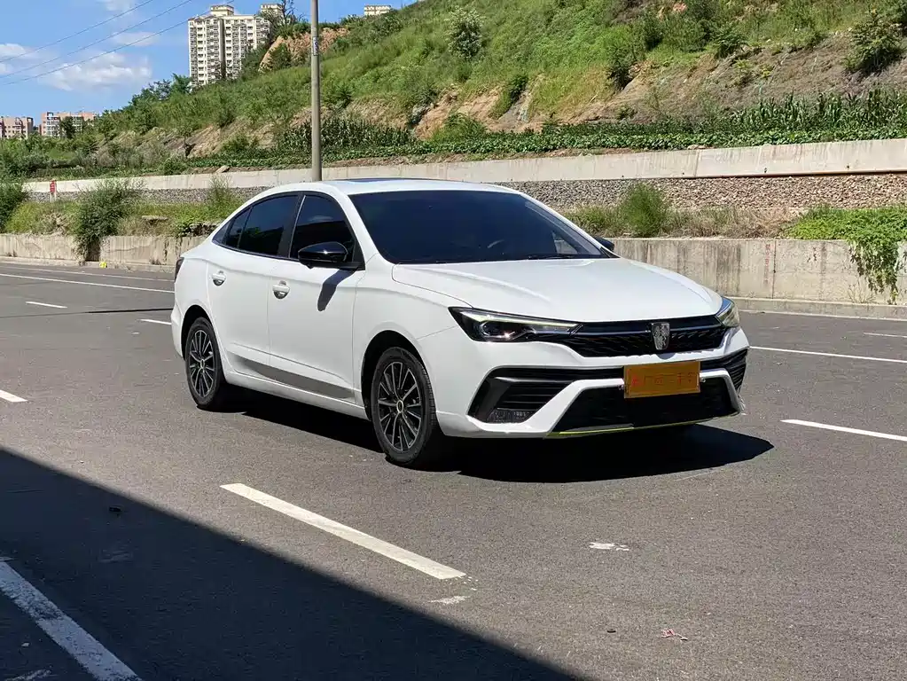 ROEWE  I5