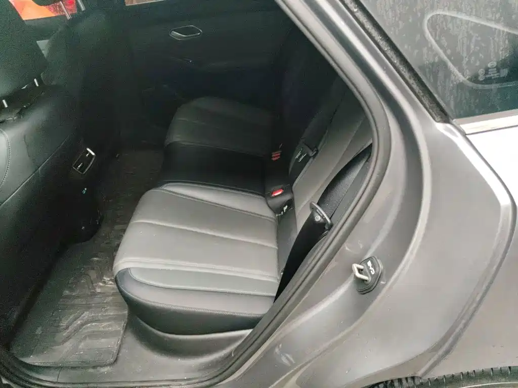 BYD Qin L — миниатюра 13