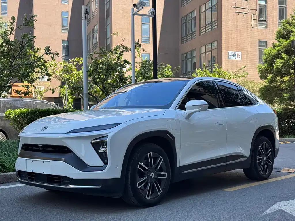 Nio EC6 2022